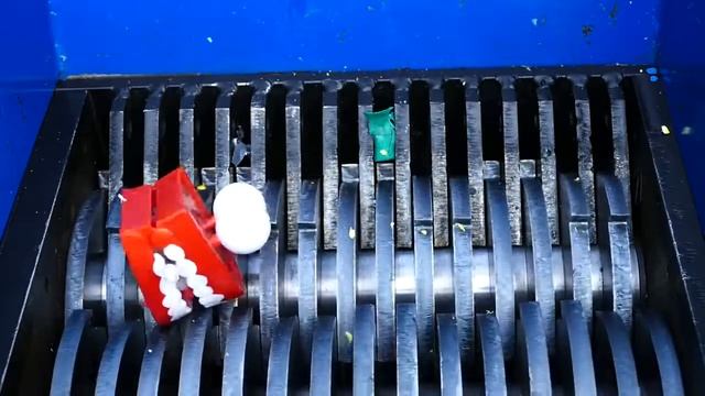 мини шредер!!! жрущая машина!!! шредер против зубастика!!! смотреть онлайн