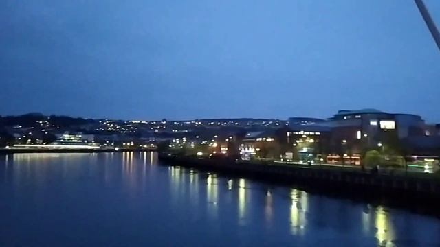 Как сюда попасть!? Великобритания.Дерри. Большой праздник Halloween смотреть онлайн