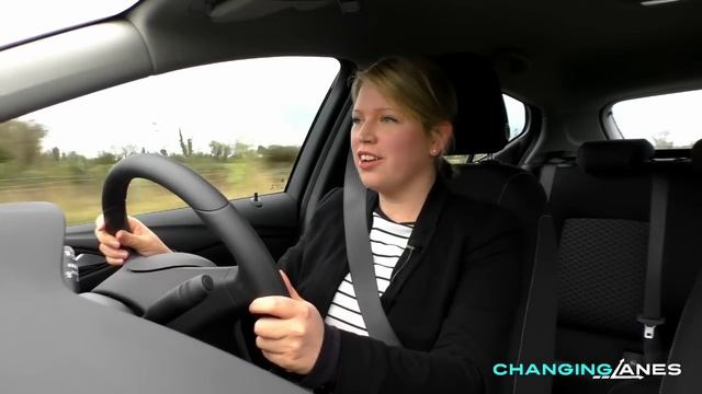 New Opel (Vauxhall) Astra 1.6 CDTi 136bhp Review - ChangingLanes.ie смотреть онлайн