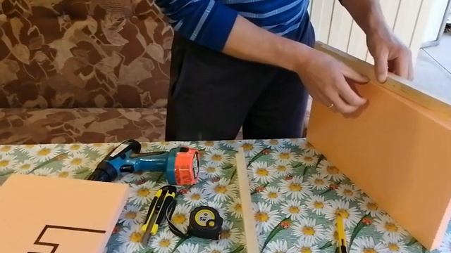 САМАЯ ПРОСТАЯ и ТЕПЛАЯ ЗАСТАВНАЯ для РАННЕГО РАЗВИТИЯ ПЧЕЛОСЕМЬИ ВЕСНОЙ. смотреть онлайн