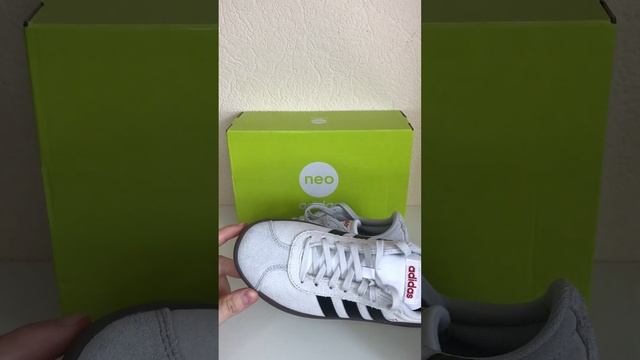 NEO Adidas VL Court 2.0 смотреть онлайн