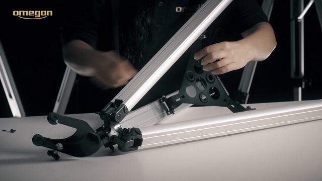Zusammenbau Omegon AC 70/700 AZ-2 смотреть онлайн