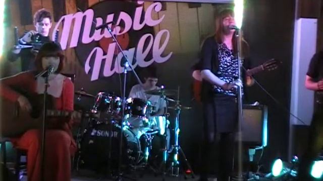 Сквозь сон (1,5 землекопа) смотреть онлайн