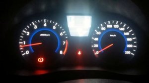Hyundai Solaris. Проблема - мигающий датчик на прогретом двигателе на ХХ оборотах.