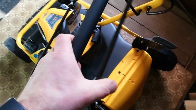 Распаковка - Газонокосилка бензиновая Stiga Combi 53 SQB смотреть онлайн