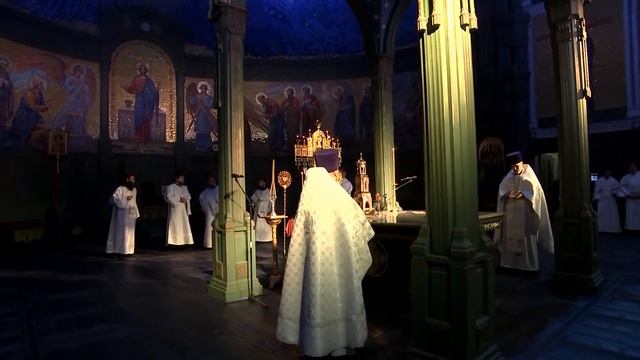 Рождественское богослужение в Главном храме Вооруженных Сил России. Прямая трансляция смотреть онлайн