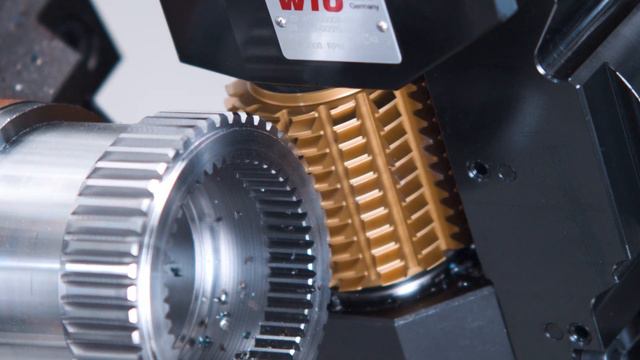Abwälzfräseinheit für Drehzentren/Gear Hobbing Unit for Turning Centers смотреть онлайн