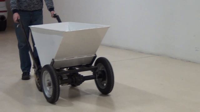 Электрическая тачка, мини думпер, электрический думпер на аккумуляторах, садовая самоходная тачка. смотреть онлайн