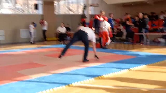 ПЕРВЕНСТВО ПРИМОРСКОГО КРАЯ ПО КИК БОКСИНГУ ЛАЙТ КОНТАКТ. 42кг. ПЕРВЫЙ БОЙ.