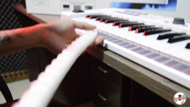 Video Unboxing/Arturia Keylab Essencial 49 смотреть онлайн