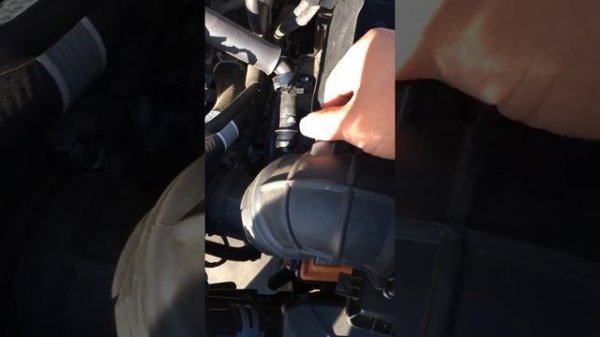 Kia Rio 2018 starter removal part 4