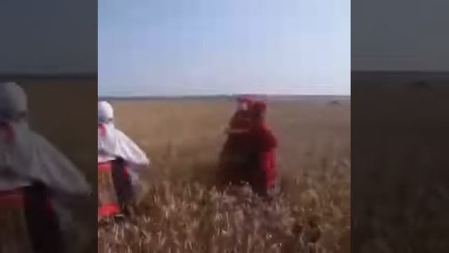 МЫ РУССКИЙ НАРОД!!! САМЫЙ СИЛЬНЫЙ...САМЫЙ НАДЕЖНЫЙ...ЧЕСТНЫЙ И НЕ ПОБЕДИМЫЙ!!! смотреть онлайн
