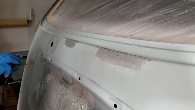 Лечим ржавую кривую крышку на авто, своими руками..mp4