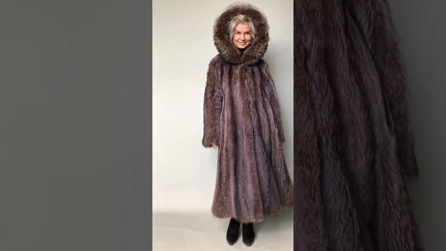 Шуба Енот tm DOUKAS Furs (Греция) капюшон р.50-52 купить за 15500 р на сайте furprice.ru /11724/ смотреть онлайн