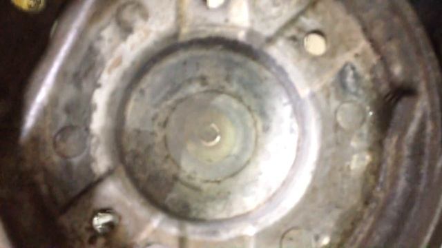 Skoda Superb-устраняем стук передней подвески смотреть онлайн