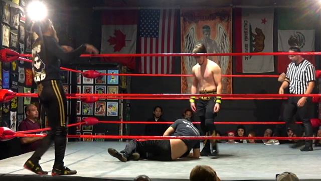 Free Match: The Bomb Squad vs Audio/Video смотреть онлайн