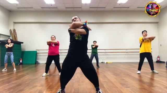 ANDAS EN MI CABESA | Cumbia | Zumba Fitness #zumba #cumbiadance #fitnessdance