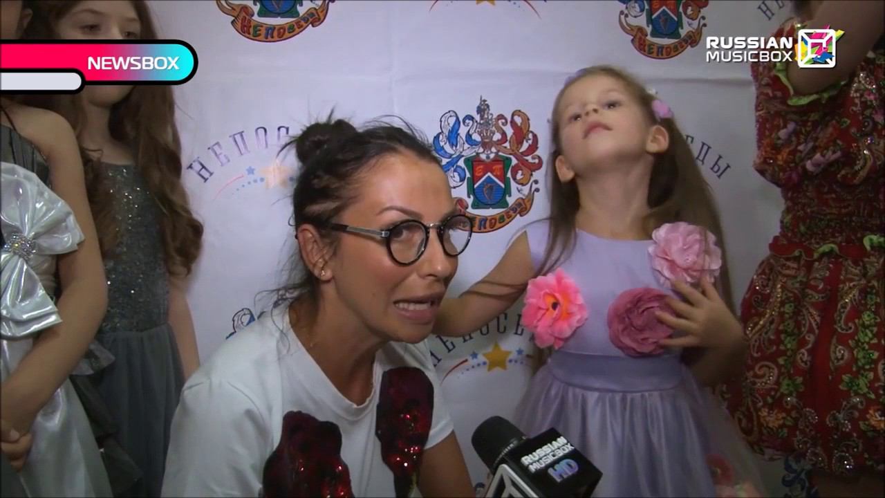 Сюжет о концерте "Взрослые и дети" в программе «News Box» на на MUSIC BOX смотреть онлайн