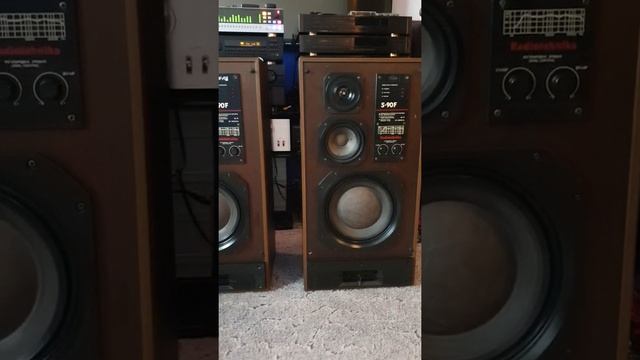 S90F смотреть онлайн