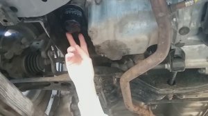 Расположение масляного фильтра, на Дайхатсу Мув. Болт слива.Метки на щупе. Как заменить масло в ДВС