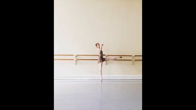 Sofya Khoreva - Adagio смотреть онлайн