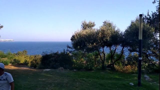 Турция Анталия , прогулка по Ататюрку парка смотреть онлайн