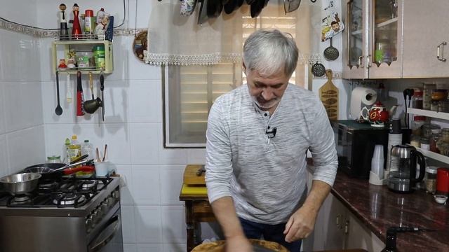 САЛАТ АВОКАДО С СЁМГОЙ. смотреть онлайн