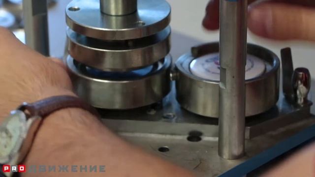 Процесс изготовления значков. смотреть онлайн