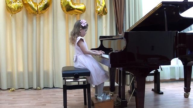Д . Кабалевский. Клоуны. смотреть онлайн