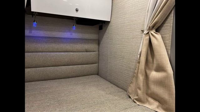 2020 Winnebago Navion 24J Slide Out Full Body Paint Mercedes Turbo Diesel смотреть онлайн
