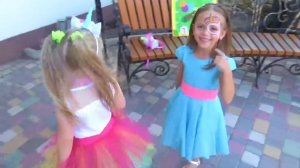 Крутое День Рождения в стиле ЕДИНОРОГ и живые ПОНИ / My little Nastya подарила куклу Baby Born игр