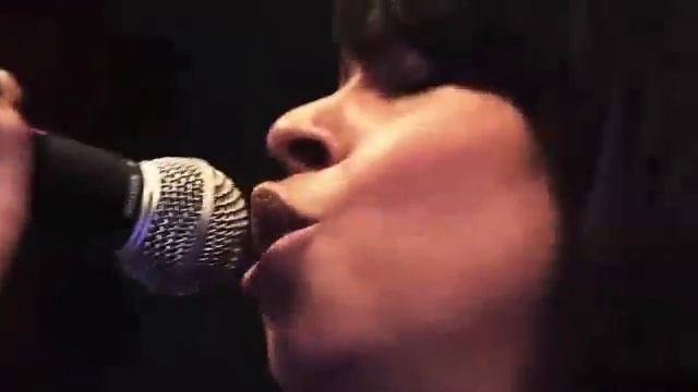 Erick Morillo & Eddie Thoneick Feat. Shawnee Taylor - Live Your Life смотреть онлайн