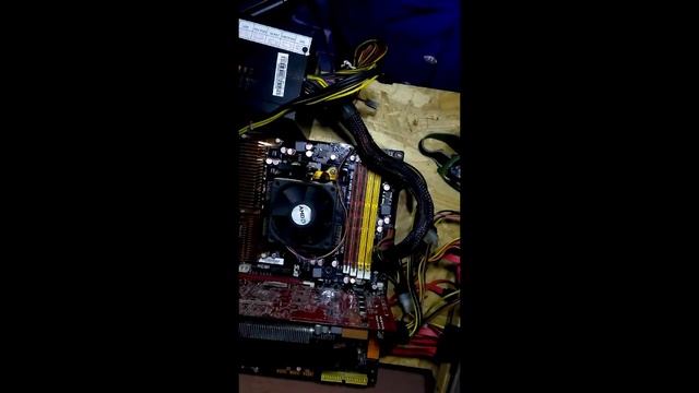 Meu Reflow deu certo? (POWERCOLOR ATI HD 4890 GDDR5 256BITS) смотреть онлайн