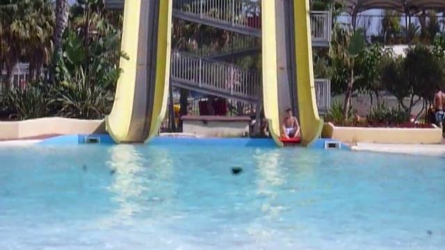 aquapolis salou splash смотреть онлайн
