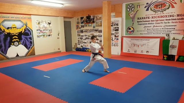Aleandro Clemenza Kata BASSAI DAI смотреть онлайн