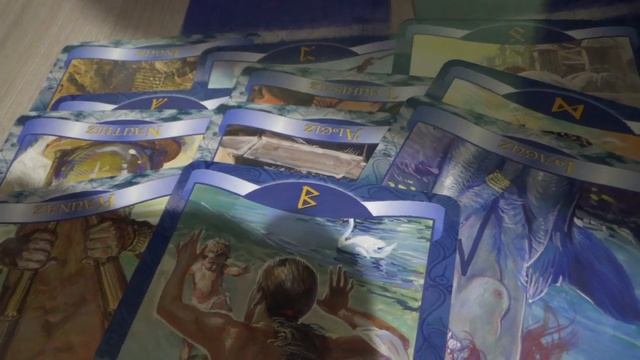 СНИТЕСЬ ЛИ ВЫ ЕМУСТРАДАЕТ ЛИ ОН ЖАЛЕЕТ,ЧТО ВАС ОТПУСТИЛ Гадание на таро смотреть онлайн