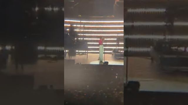 Harry thanking the crowd ~ HARRY STYLES FINE LINE LIVE AT THE FORUM 12/13/19 смотреть онлайн