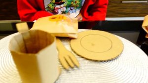 КАРТОННЫЕ ПРЕДМЕТЫ против Настоящих! Часть 2.