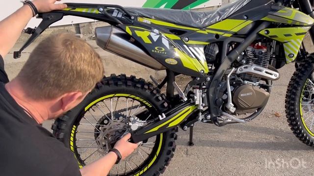 Мотоцикл Regulmoto ZR PR 4 Valves 300cc 28 л.с. полноразмерник смотреть онлайн