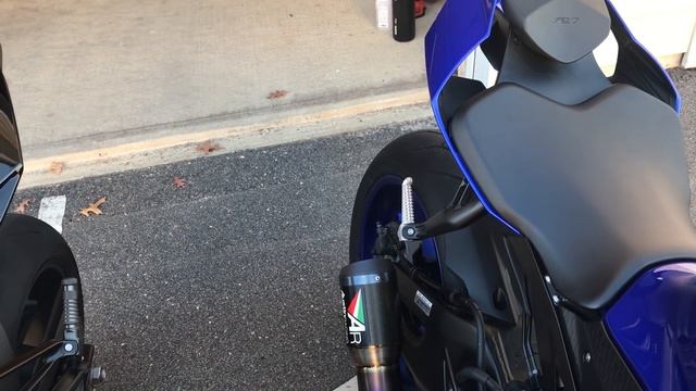2015 BMW S1000RR Austin Racing Exhaust AND 2015 Yamaha R1 Austin Racing Exhaust смотреть онлайн