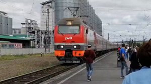 Электровоз ЭП2К-291 с пассажирским поездом №139 прибывает на станцию Искитим