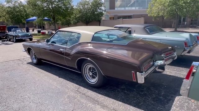 1970s Excess: The 1972 Buick Riviera Boattail смотреть онлайн