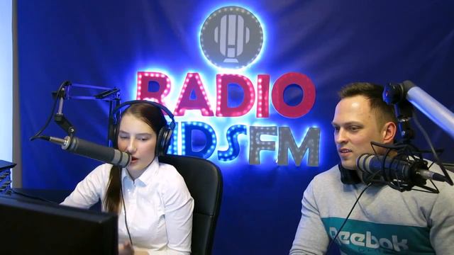 Виолетта Юшкина, Алексей Столяров-Radio Kids Fm запись эфира от 14 апреля смотреть онлайн