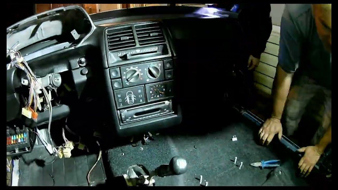 Десятка за 17 тыр. Установка парприза на ВАЗ 2110 или БИТВА В НОЧИ... смотреть онлайн