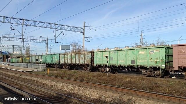 4.11.2023. 'ВЛ80С-2203' с полувагонами.