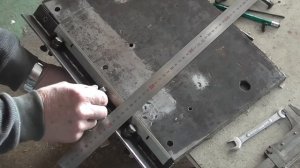 Простейшее приспособление для заточки ножей рейсмуса, фуганка, электрорубанка.