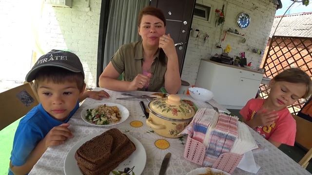 ТАКОГО ЗАБОРА ВЫ ТОЧНО НЕ ВИДЕЛИ! Бюджетный забор из реек своими руками ПОЧТИ ГОТОВ. смотреть онлайн