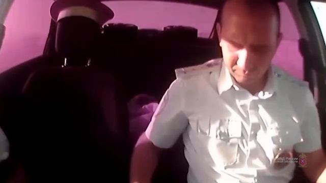 #Палласовка. В Волгоградской области пьяного водителя остановило только табельное оружие..... смотреть онлайн