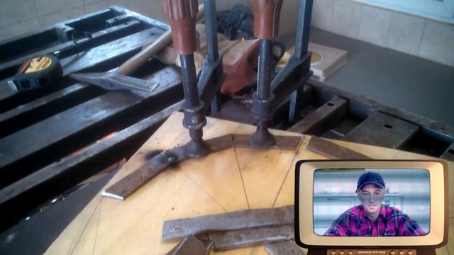 КОЛПАК НА ДЫМОХОД смотреть онлайн