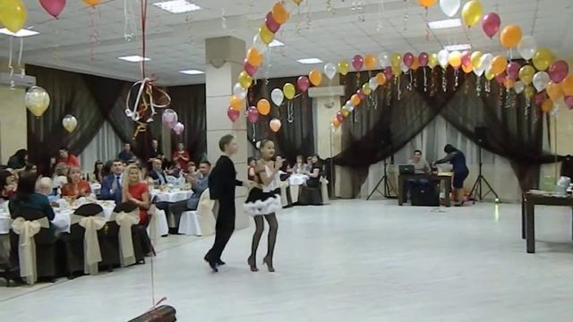 Танцуют дети!!! смотреть онлайн